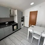 Javier Roof Qs Apartament Neapol